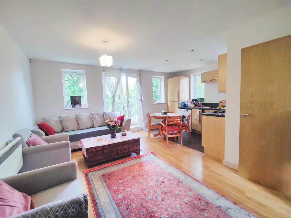 2 bedroom flat for rent