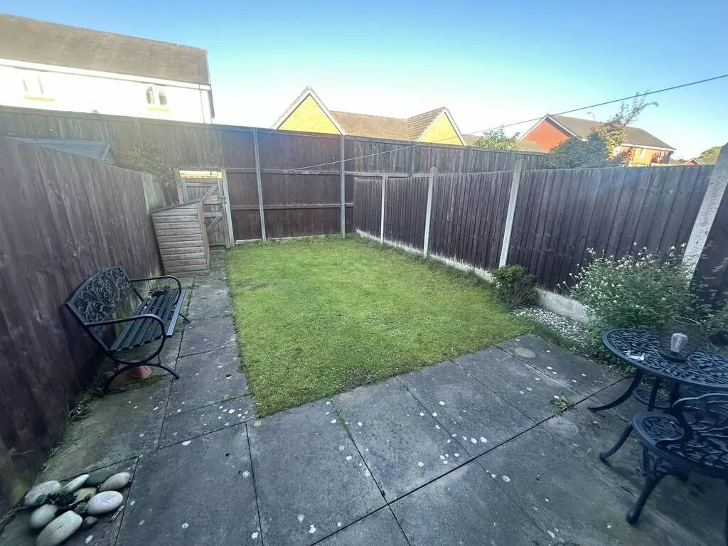 2 bedroom terraced house for rent