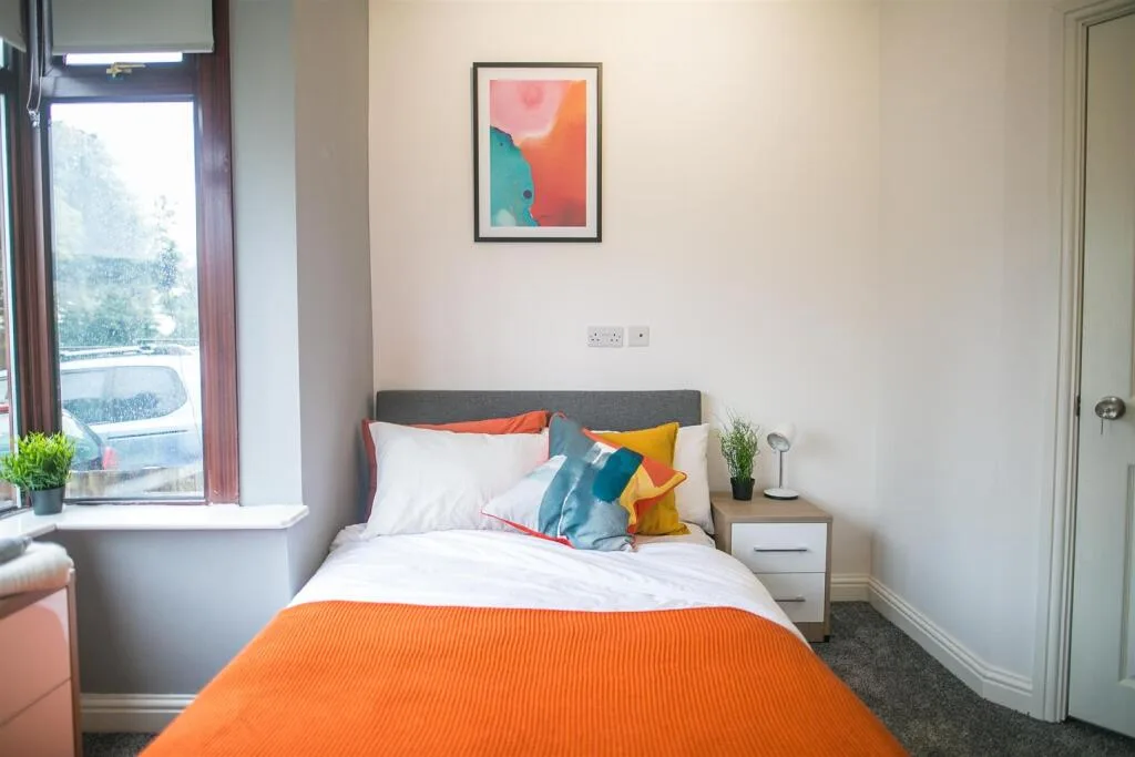 1 bedroom house share for rent