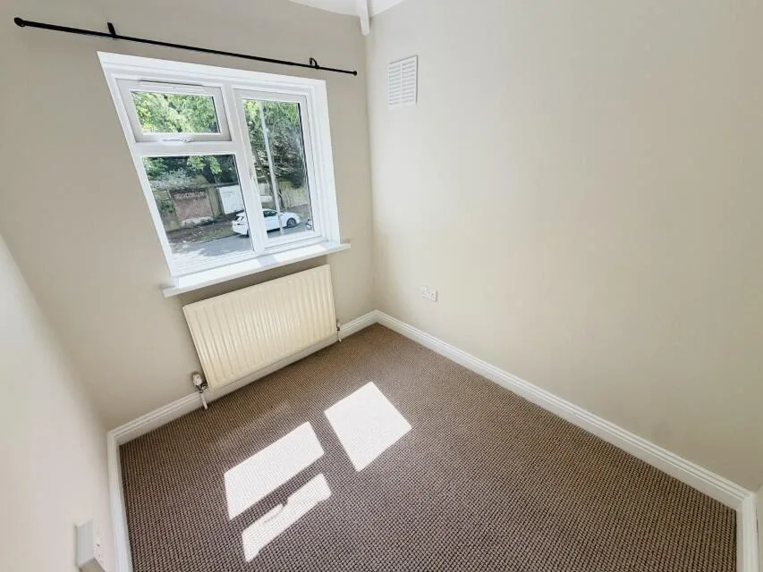 3 bedroom semi-detached house for rent