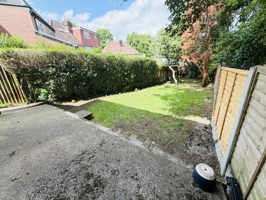 3 bedroom semi-detached house for rent