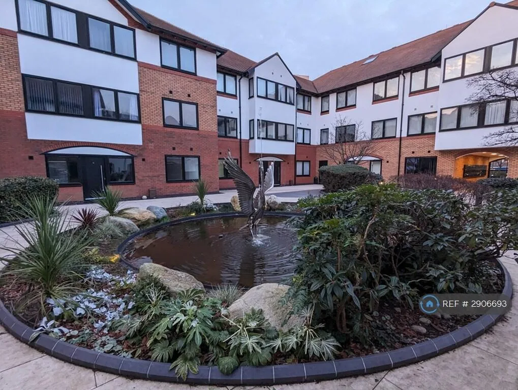 2 bedroom flat for rent