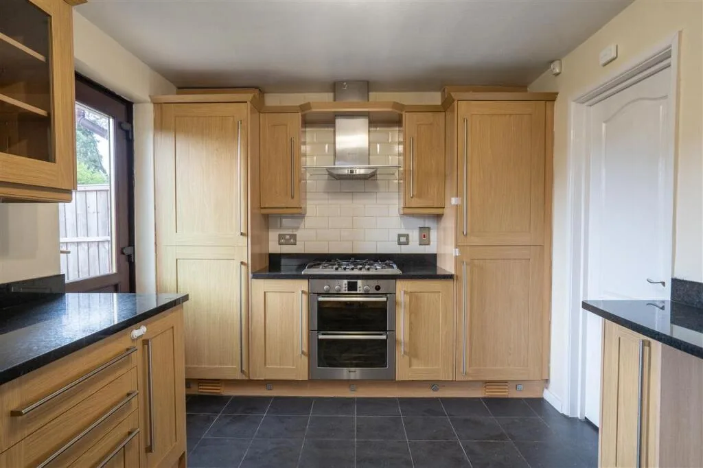 3 bedroom property for rent