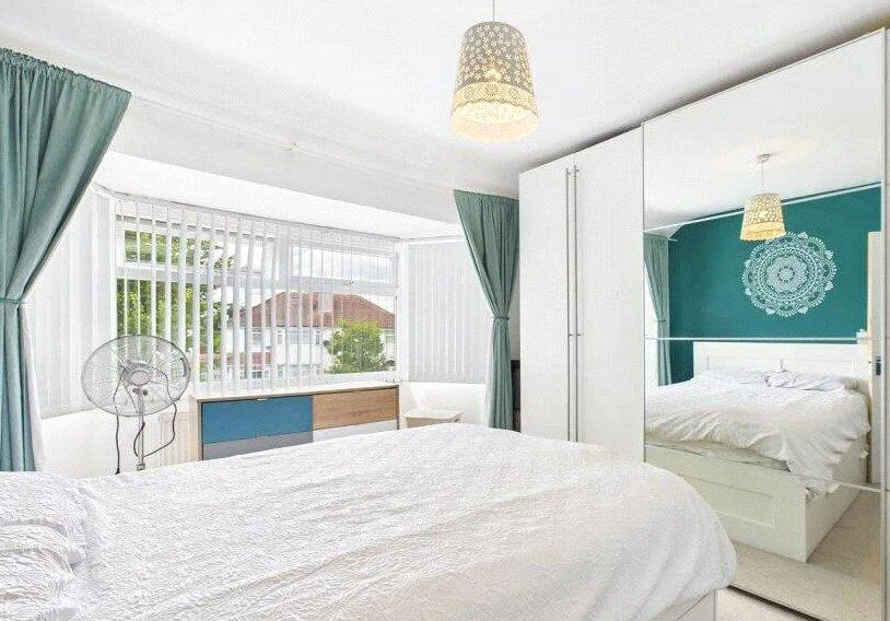 3 bedroom semi-detached house for rent