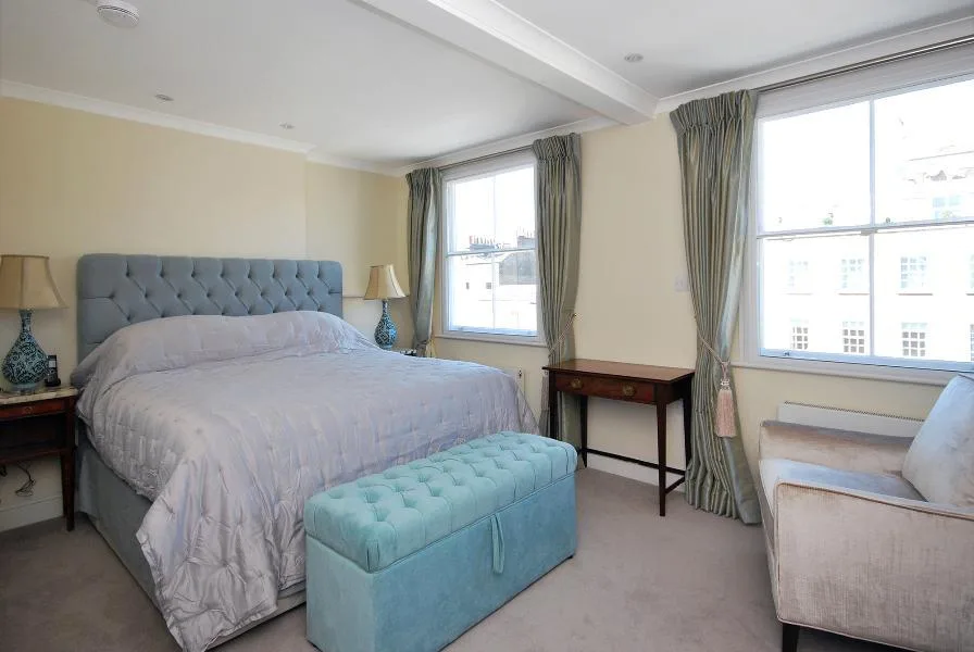 5 bedroom terraced house for rent