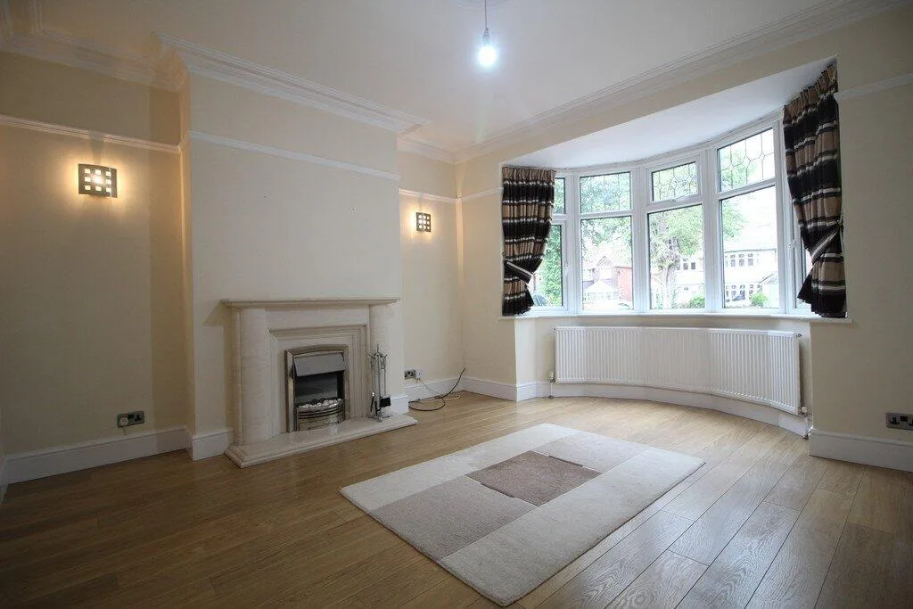 3 bedroom semi-detached house for rent