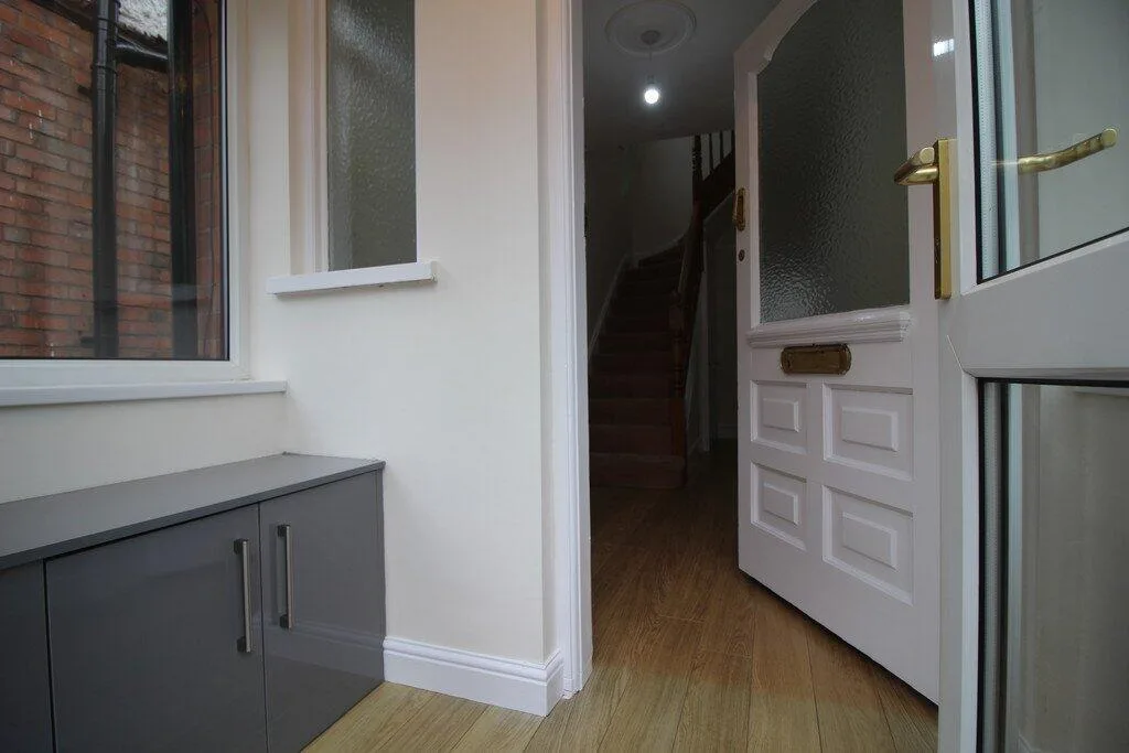 3 bedroom semi-detached house for rent