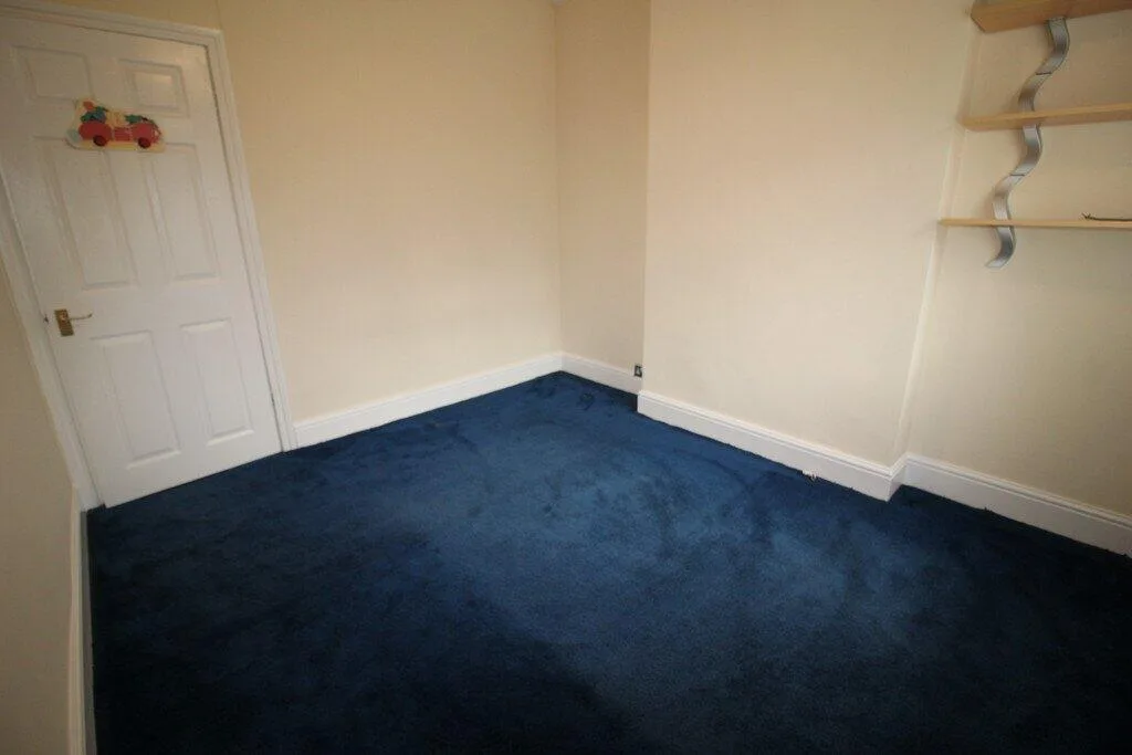 3 bedroom semi-detached house for rent