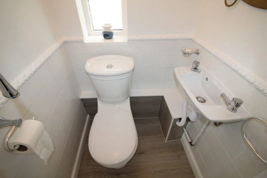 3 bedroom semi-detached house for rent