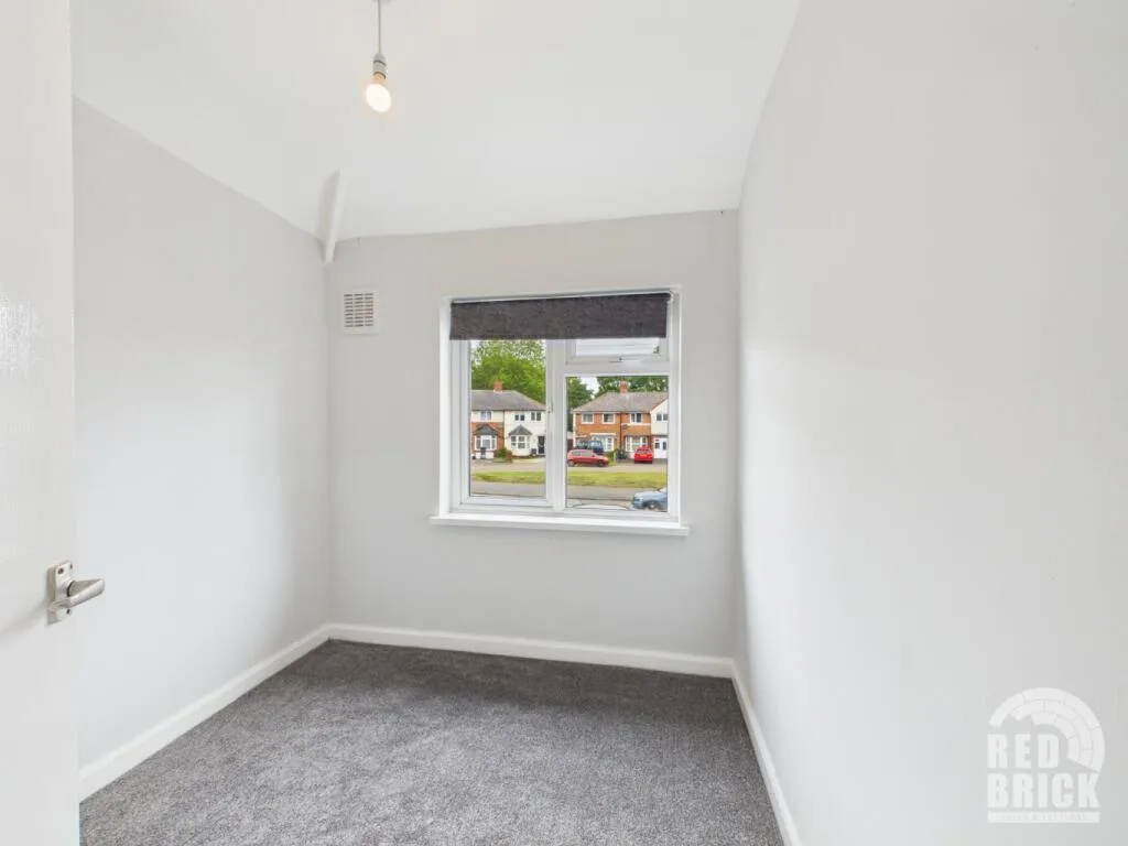3 bedroom semi-detached house for rent