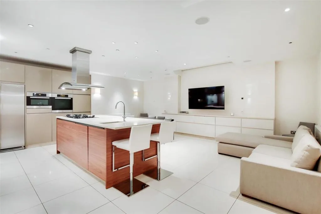 3 bedroom detached house for rent