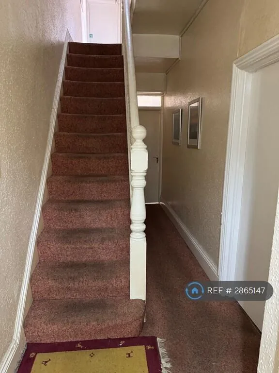 1 bedroom house share for rent