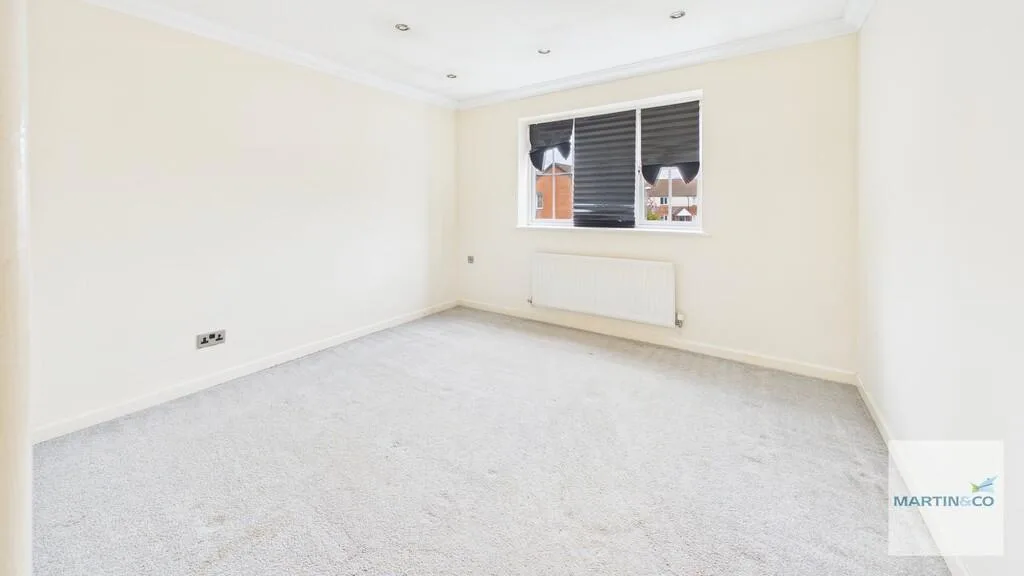 2 bedroom semi-detached house for rent