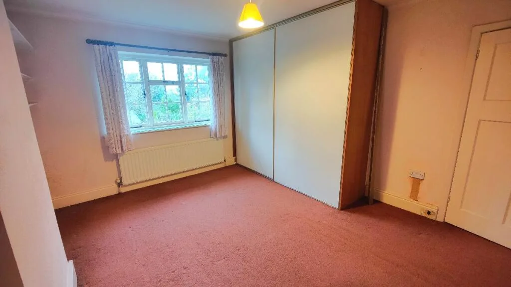 3 bedroom semi-detached house for rent