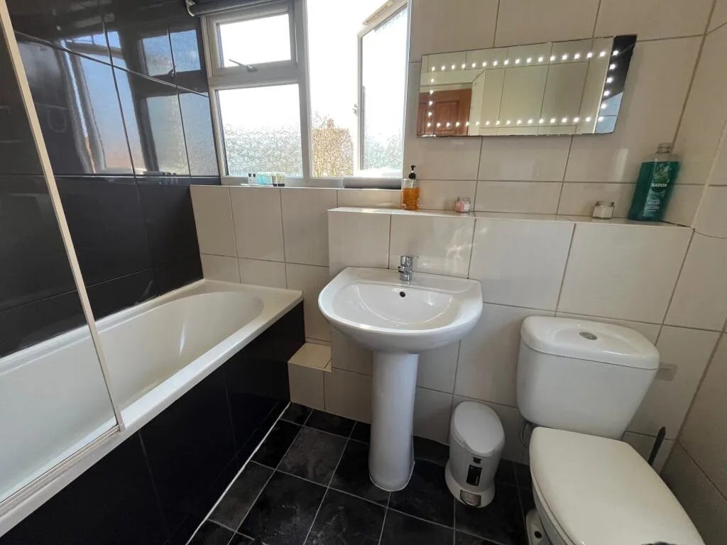 3 bedroom house for rent