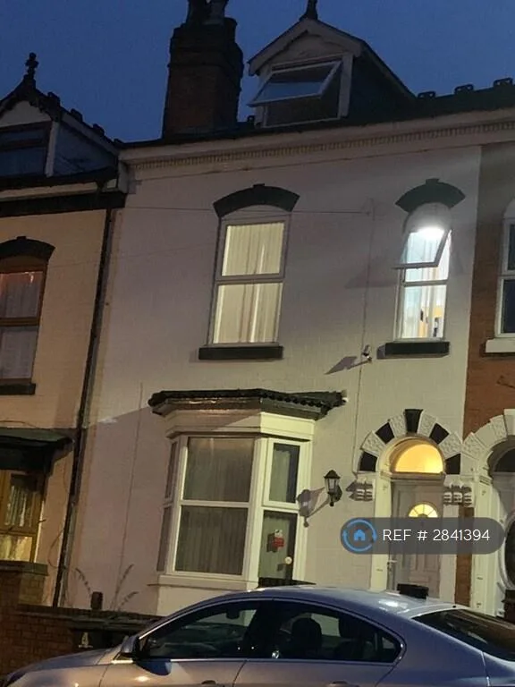 1 bedroom house share for rent