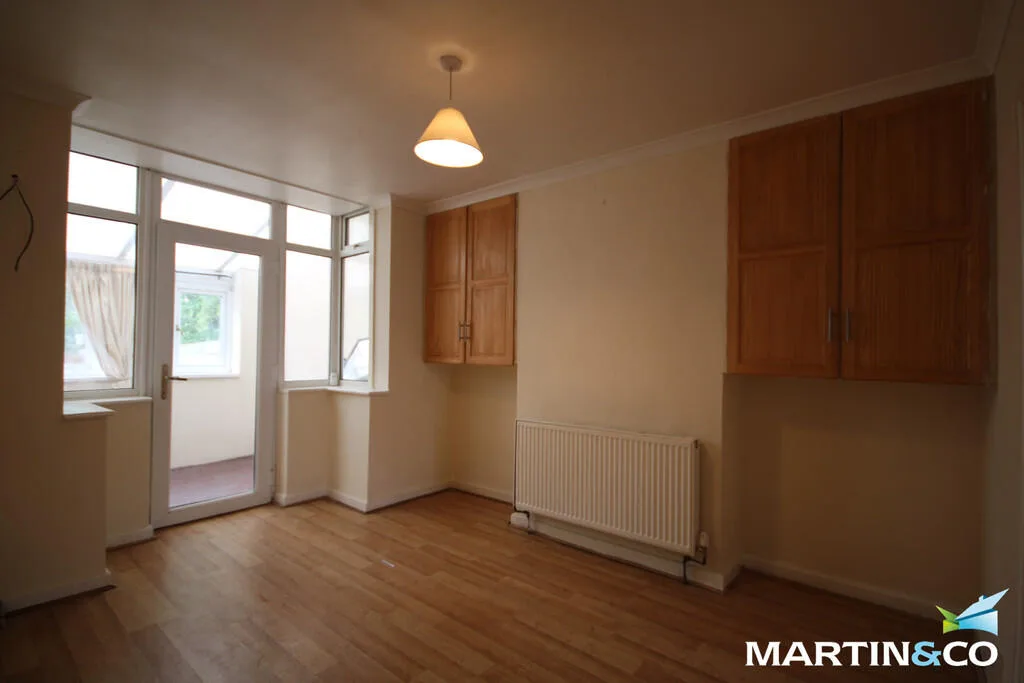 3 bedroom semi-detached house for rent