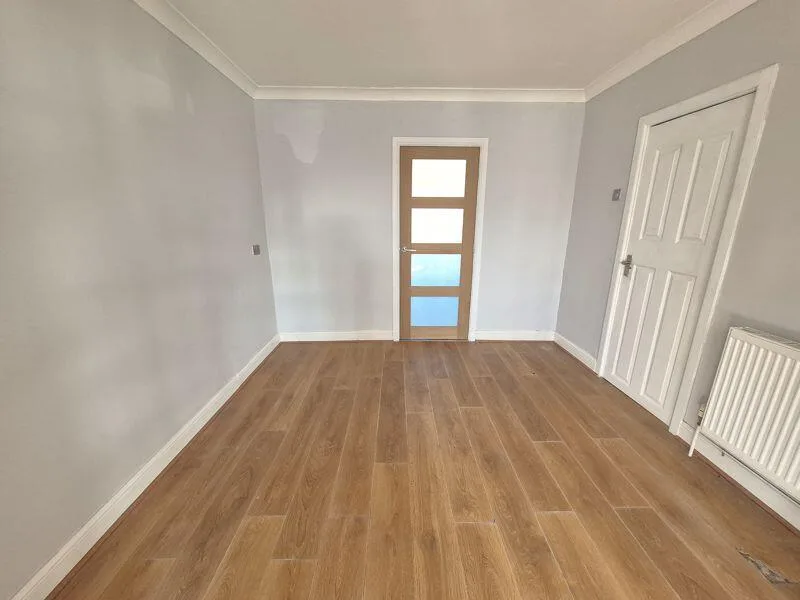 3 bedroom detached house for rent