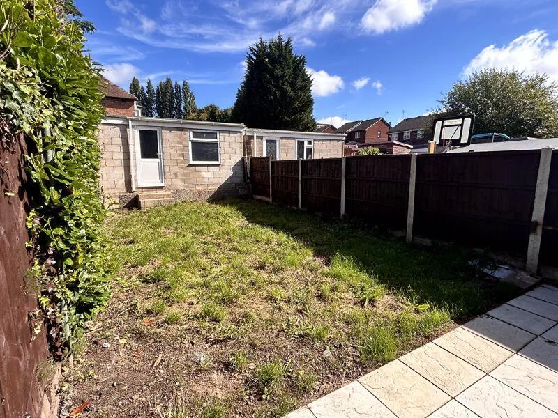 3 bedroom detached house for rent