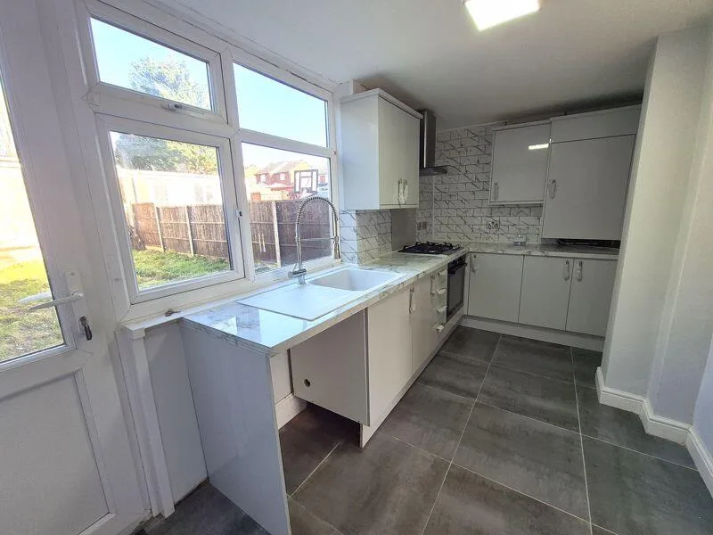 3 bedroom detached house for rent