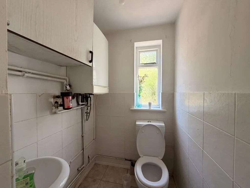 3 bedroom semi-detached house for rent