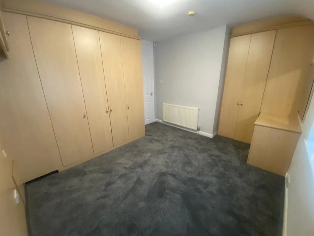 2 bedroom house for rent