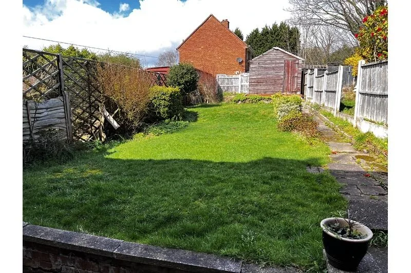 2 bedroom semi-detached house for rent
