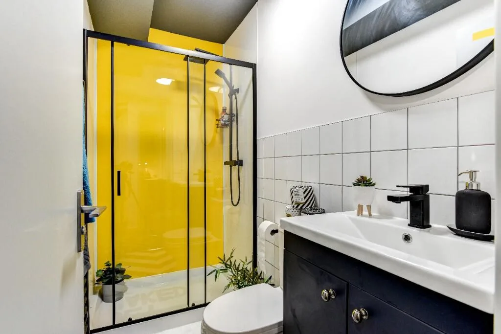 1 bedroom house share for rent