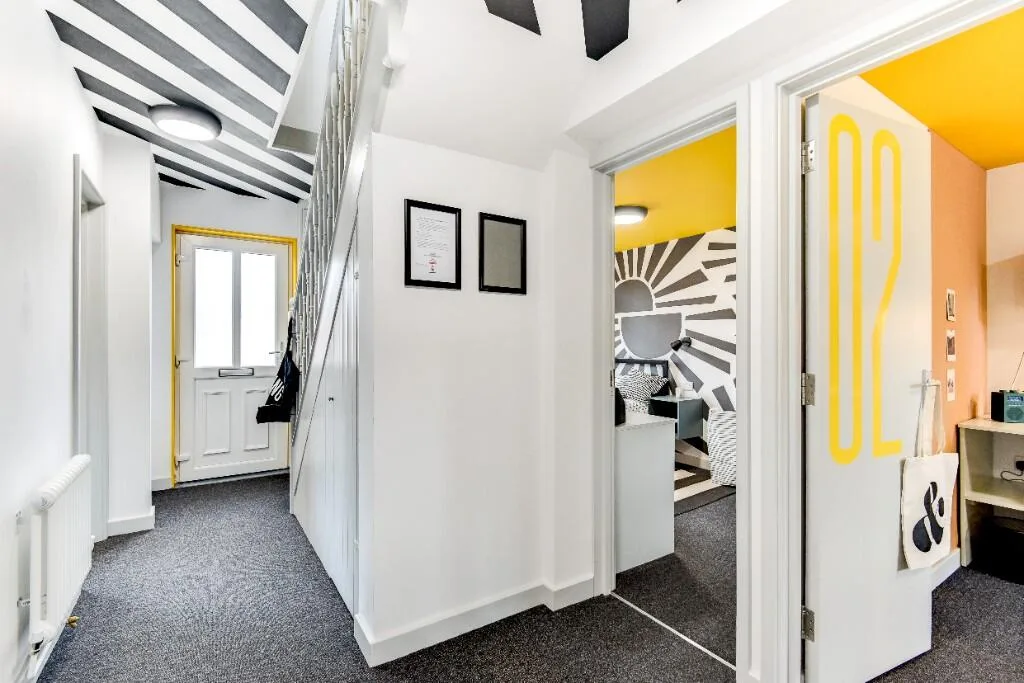 1 bedroom house share for rent