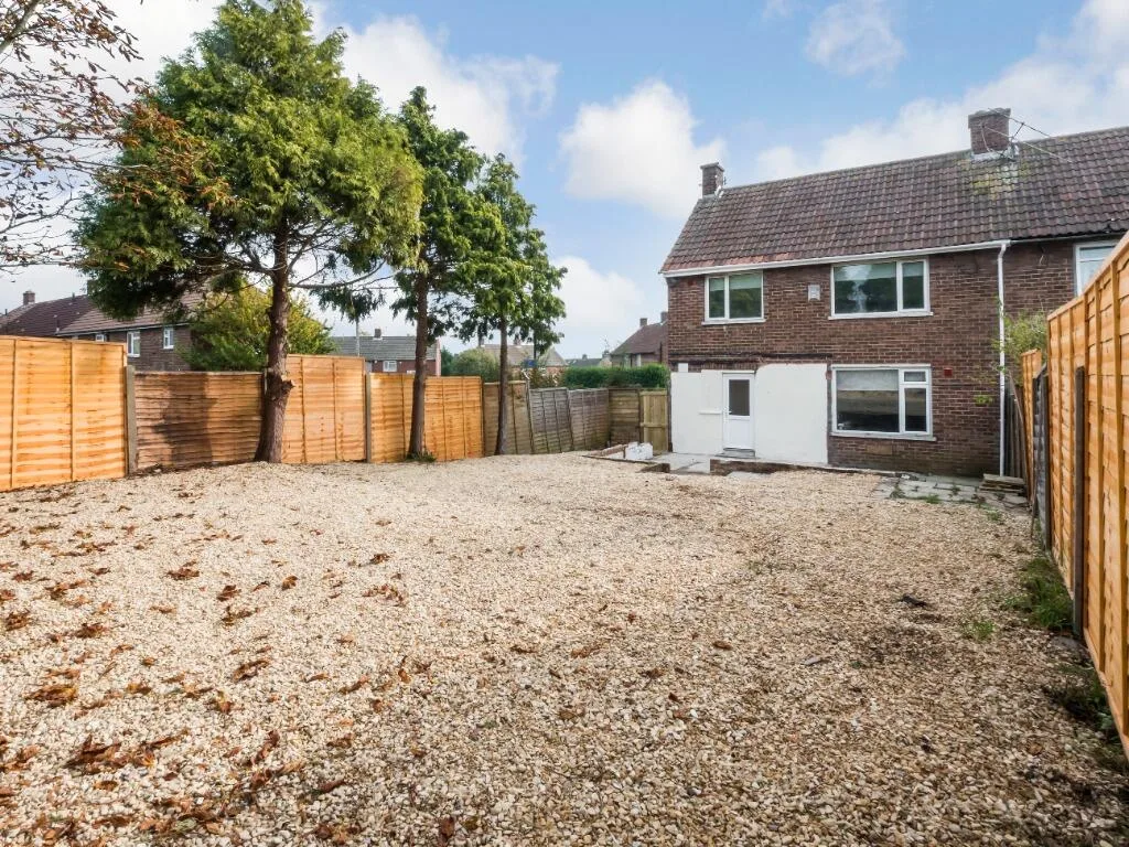 4 bedroom terraced house for rent