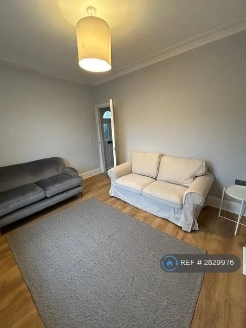 1 bedroom house share for rent