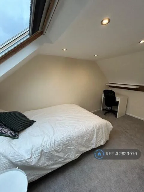 1 bedroom house share for rent