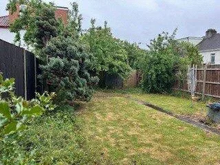 3 bedroom semi-detached house for rent