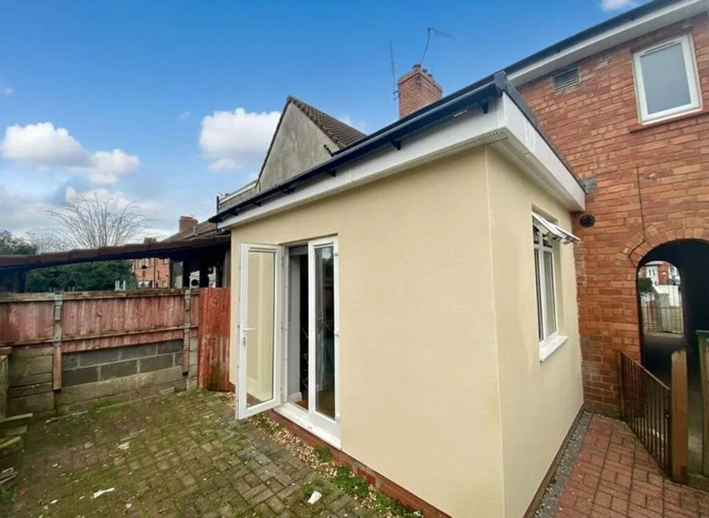 4 bedroom terraced house for rent
