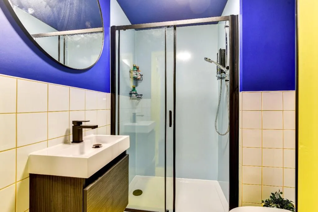 1 bedroom house share for rent