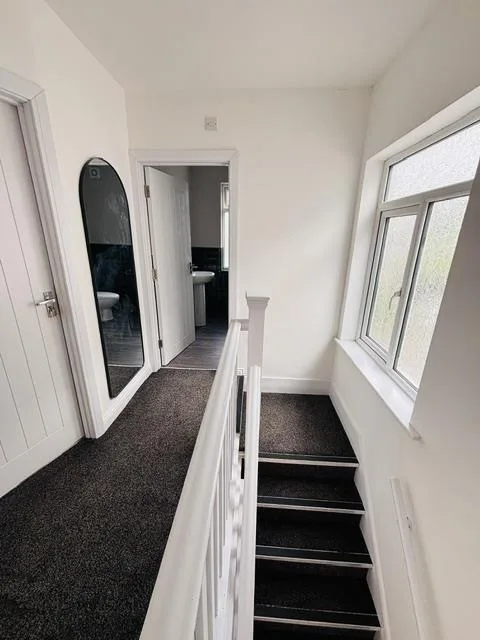 1 bedroom house share for rent