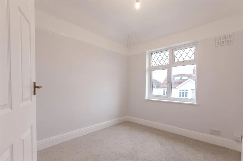 3 bedroom semi-detached house for rent