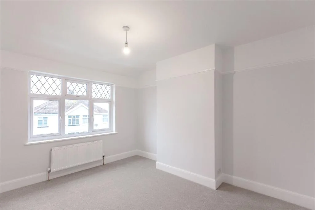 3 bedroom semi-detached house for rent