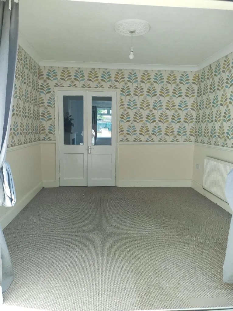 3 bedroom semi-detached house for rent