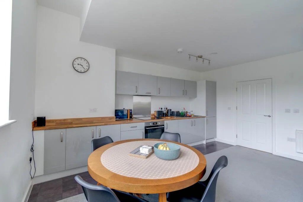 2 bedroom duplex for rent