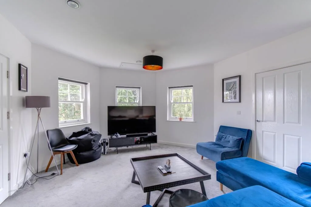 2 bedroom duplex for rent