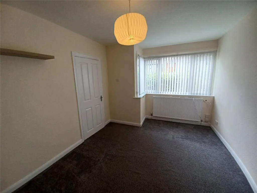 2 bedroom semi-detached house for rent