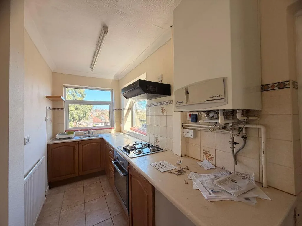 3 bedroom semi-detached house for rent