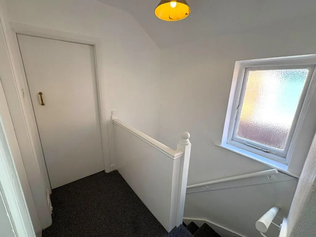 3 bedroom semi-detached house for rent