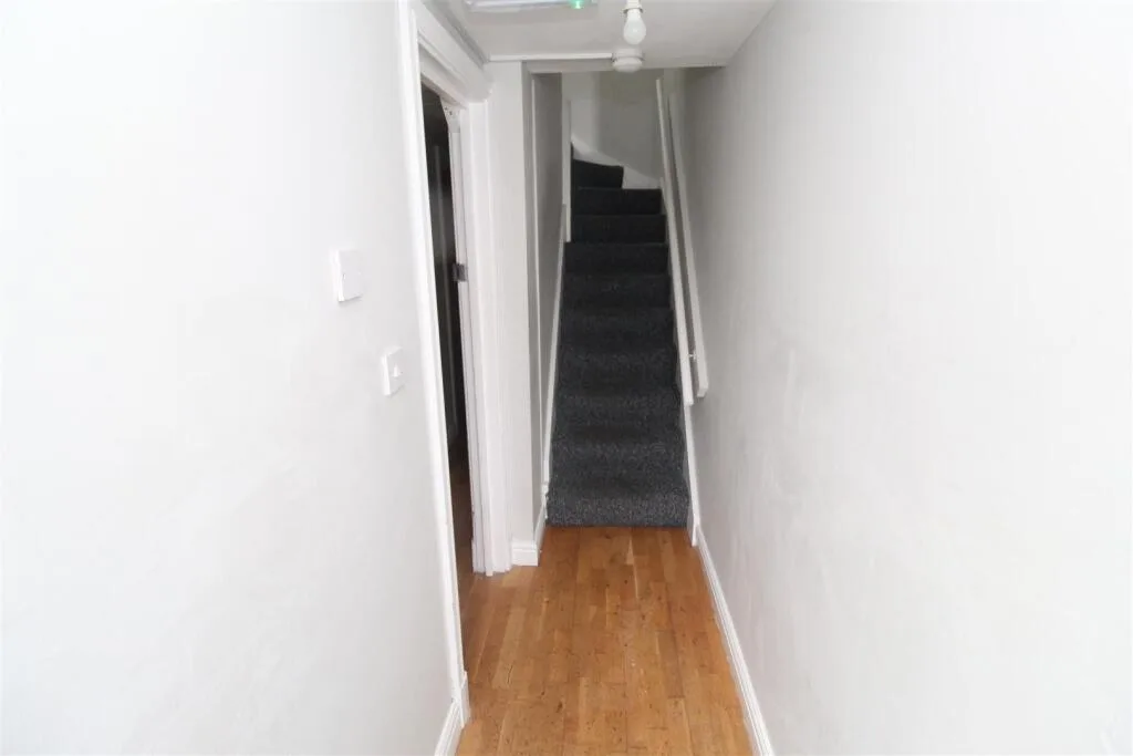 4 bedroom house for rent