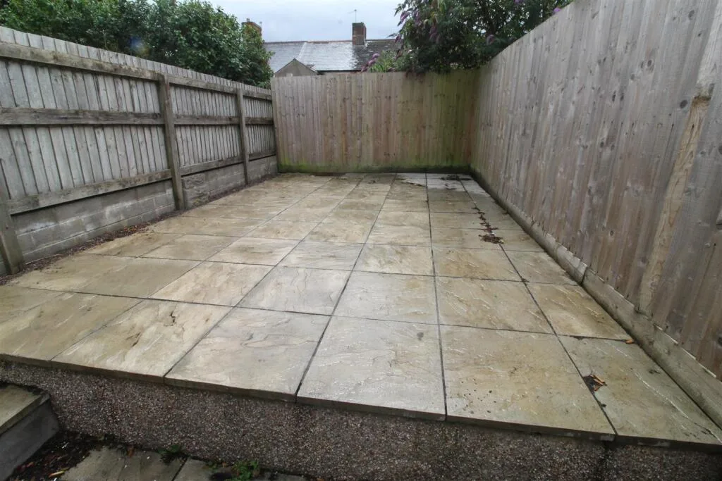4 bedroom house for rent