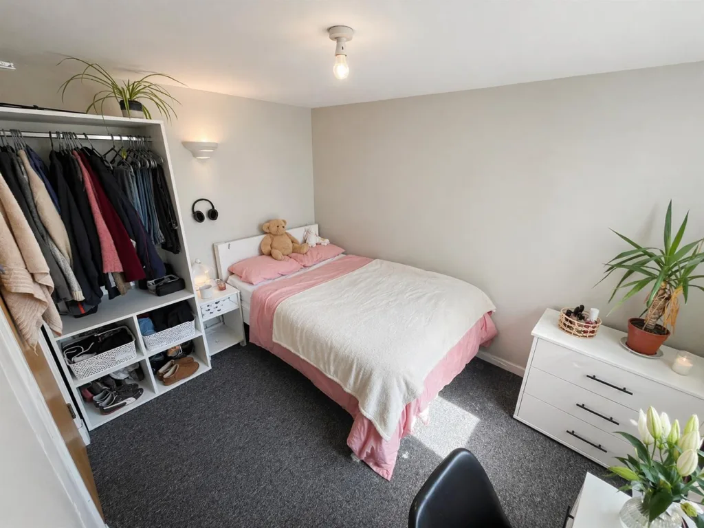 4 bedroom house for rent