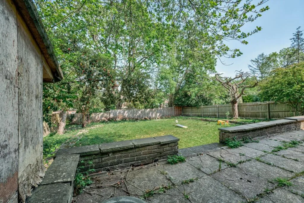 2 bedroom detached house for rent
