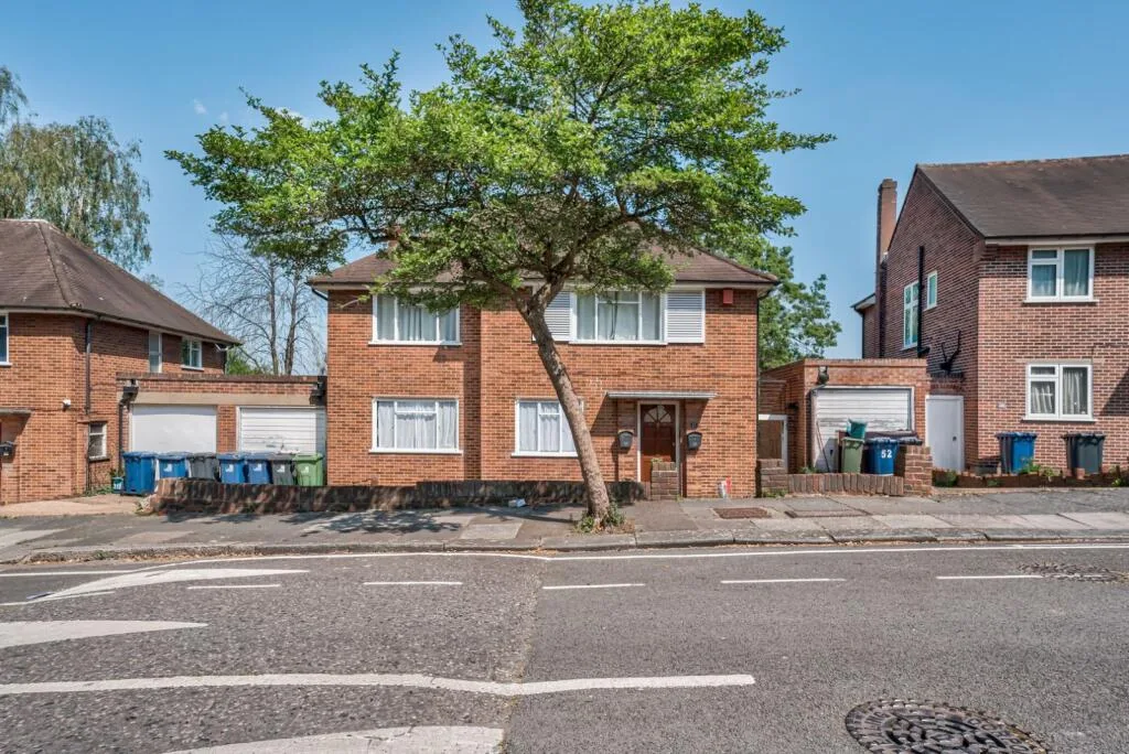 2 bedroom detached house for rent
