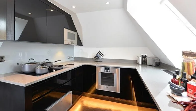 2 bedroom duplex for rent